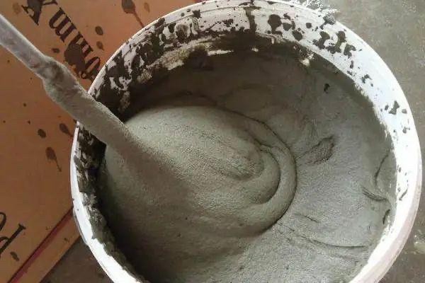 瓷磚膠水分減少加水攪拌還能繼續用嗎？